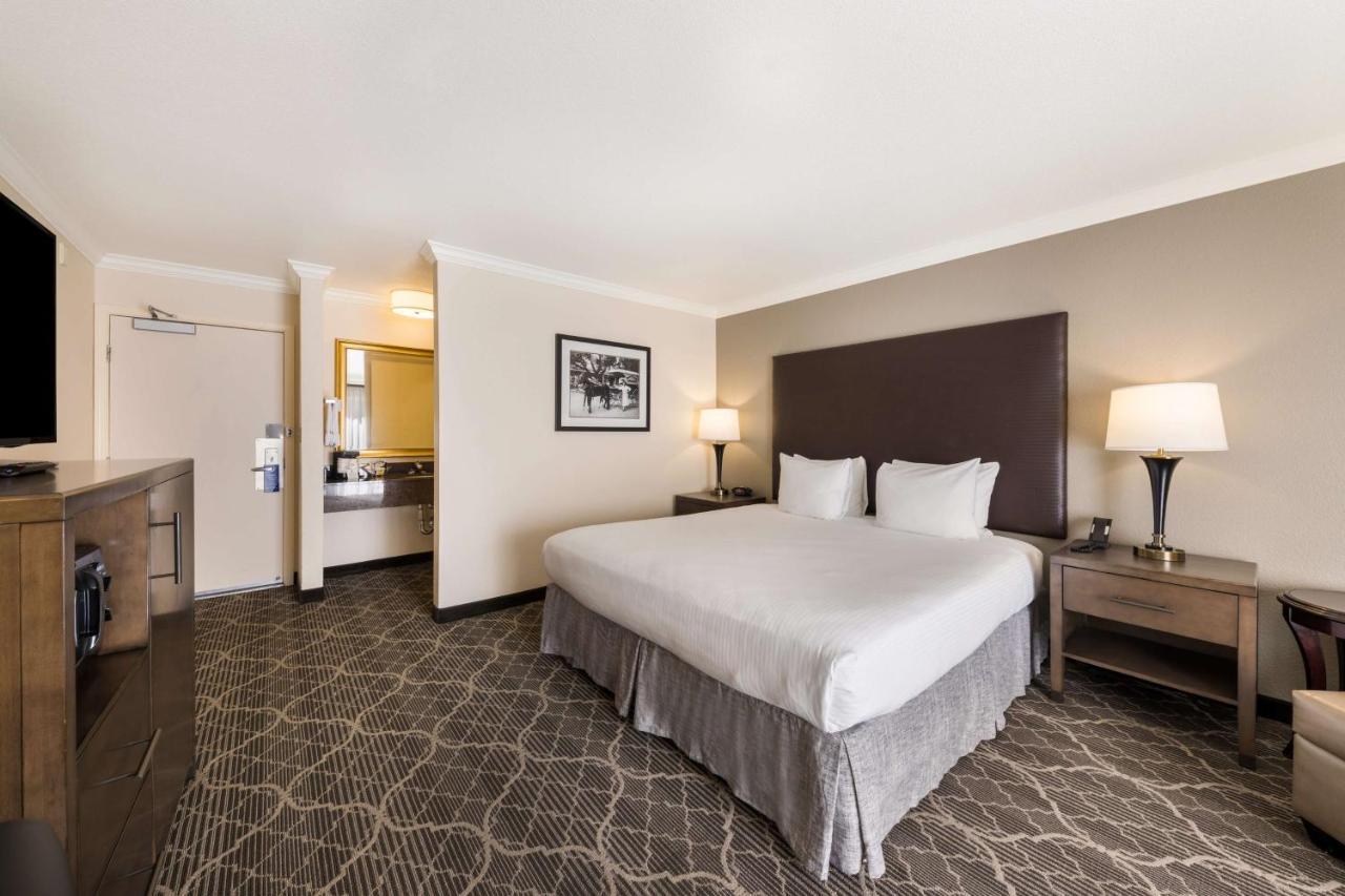 Best Western Danville Sycamore Inn Екстер'єр фото